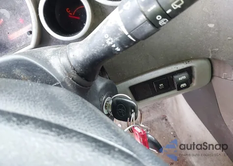 2010 Toyota Sequoia Sr5 4.6L V8 z USA, uszkodzony, nr VIN 5TDZM5G13AS001410